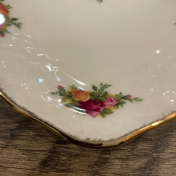 Vintage Royal Albert Old Country Roses Bone China Heart Shaped Trinket Dish - Picture 5 of 9